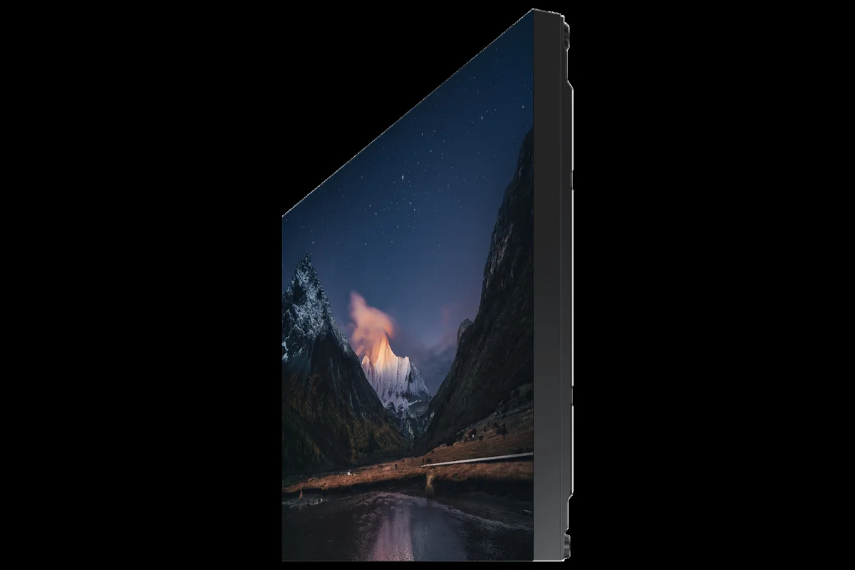 Samsung VM55C-R 55" Razor-Thin 0.88mm Bezel Commercial Video Wall Display (LH55VMCRBGBXXL) - Angle 4 View